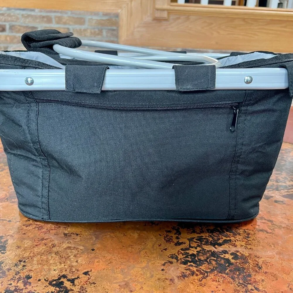 Collapsible Picnic Time Basket / Market Tote with Top Closure